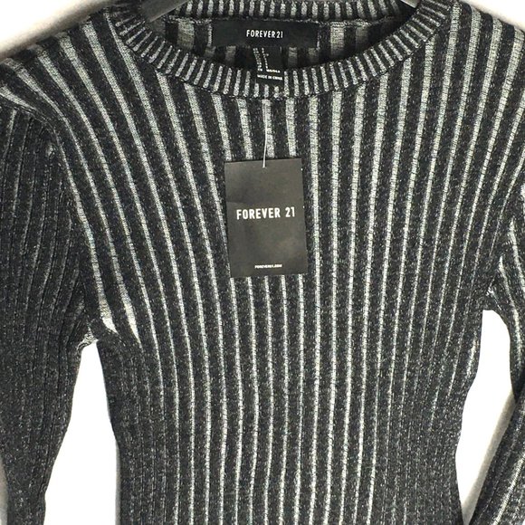 NWT Ribbed Charcoal Stretch Top. - Picture 2 of 6